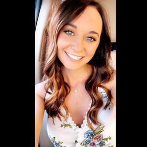 Meet your Posher, Abbi lee